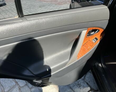 Черный Тойота Камри, объемом двигателя 2.4 л и пробегом 310 тыс. км за 7500 $, фото 17 на Automoto.ua