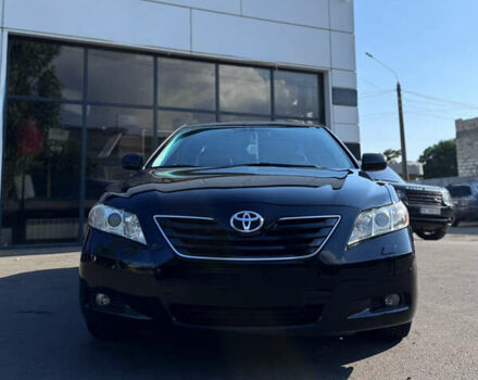 Чорний Тойота Камрі, об'ємом двигуна 3.46 л та пробігом 205 тис. км за 10000 $, фото 1 на Automoto.ua