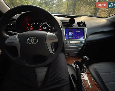 Черный Тойота Камри, объемом двигателя 2.36 л и пробегом 164 тыс. км за 8900 $, фото 22 на Automoto.ua