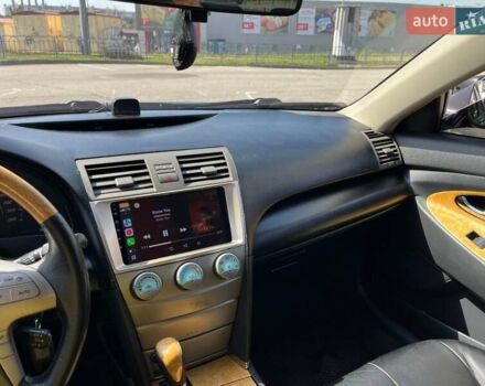 Черный Тойота Камри, объемом двигателя 2.36 л и пробегом 260 тыс. км за 8800 $, фото 23 на Automoto.ua