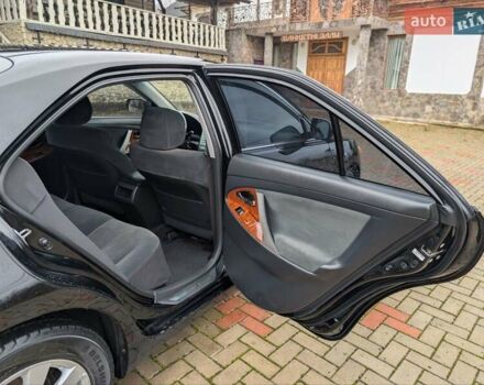 Черный Тойота Камри, объемом двигателя 2.4 л и пробегом 238 тыс. км за 7699 $, фото 24 на Automoto.ua