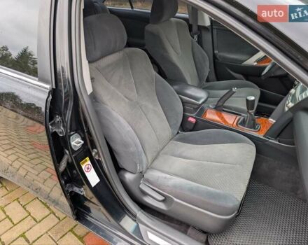 Черный Тойота Камри, объемом двигателя 2.4 л и пробегом 238 тыс. км за 7699 $, фото 29 на Automoto.ua