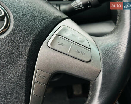 Чорний Тойота Камрі, об'ємом двигуна 2.36 л та пробігом 151 тис. км за 8800 $, фото 28 на Automoto.ua