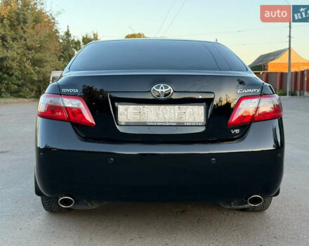 Чорний Тойота Камрі, об'ємом двигуна 3.46 л та пробігом 225 тис. км за 10300 $, фото 55 на Automoto.ua