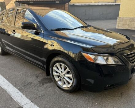 Чорний Тойота Камрі, об'ємом двигуна 2.4 л та пробігом 260 тис. км за 9200 $, фото 2 на Automoto.ua