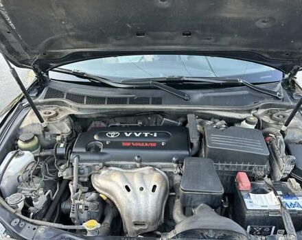 Черный Тойота Камри, объемом двигателя 2.36 л и пробегом 189 тыс. км за 12000 $, фото 10 на Automoto.ua