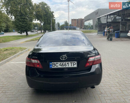 Чорний Тойота Камрі, об'ємом двигуна 2.4 л та пробігом 230 тис. км за 8499 $, фото 4 на Automoto.ua