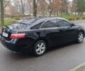 Черный Тойота Камри, объемом двигателя 2.4 л и пробегом 310 тыс. км за 7700 $, фото 4 на Automoto.ua