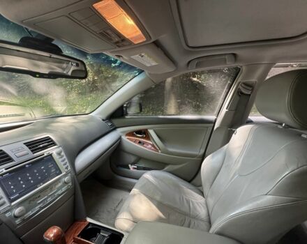 Чорний Тойота Камрі, об'ємом двигуна 3.5 л та пробігом 232 тис. км за 12000 $, фото 6 на Automoto.ua