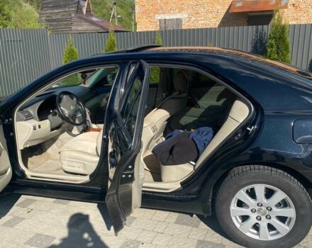 Чорний Тойота Камрі, об'ємом двигуна 2.4 л та пробігом 303 тис. км за 8500 $, фото 4 на Automoto.ua