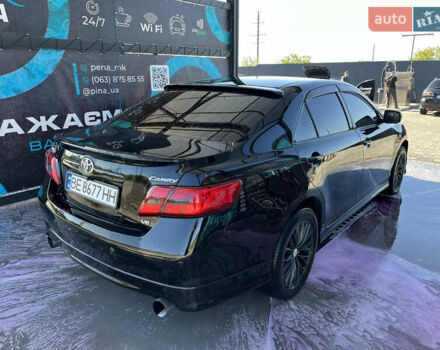 Черный Тойота Камри, объемом двигателя 3.5 л и пробегом 377 тыс. км за 10200 $, фото 8 на Automoto.ua