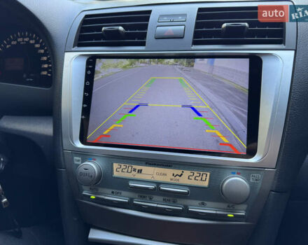 Черный Тойота Камри, объемом двигателя 3.5 л и пробегом 272 тыс. км за 10999 $, фото 5 на Automoto.ua