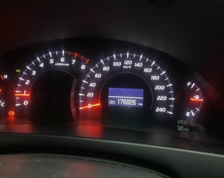 Черный Тойота Камри, объемом двигателя 2.4 л и пробегом 176 тыс. км за 9000 $, фото 17 на Automoto.ua