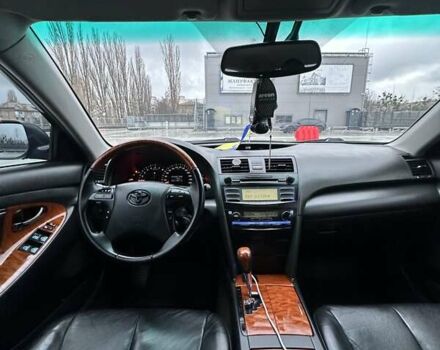 Черный Тойота Камри, объемом двигателя 3.46 л и пробегом 390 тыс. км за 11700 $, фото 8 на Automoto.ua