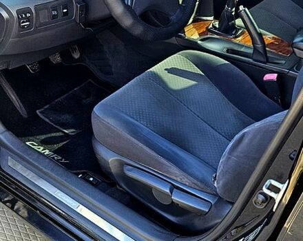 Черный Тойота Камри, объемом двигателя 2.4 л и пробегом 233 тыс. км за 8500 $, фото 9 на Automoto.ua