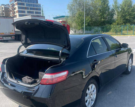 Черный Тойота Камри, объемом двигателя 2.36 л и пробегом 282 тыс. км за 7499 $, фото 13 на Automoto.ua