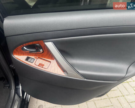 Чорний Тойота Камрі, об'ємом двигуна 3.5 л та пробігом 70 тис. км за 16500 $, фото 11 на Automoto.ua