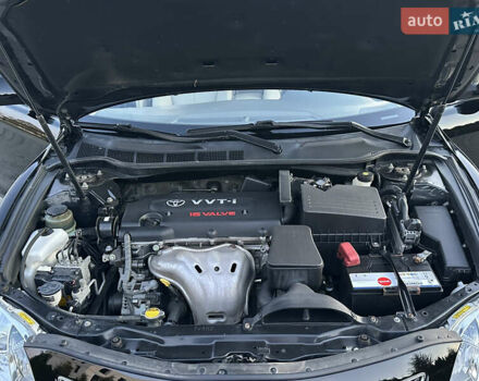 Черный Тойота Камри, объемом двигателя 2.4 л и пробегом 134 тыс. км за 11900 $, фото 86 на Automoto.ua