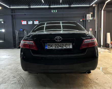 Черный Тойота Камри, объемом двигателя 2.36 л и пробегом 197 тыс. км за 9500 $, фото 5 на Automoto.ua