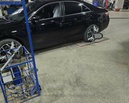 Чорний Тойота Камрі, об'ємом двигуна 3.5 л та пробігом 294 тис. км за 7800 $, фото 4 на Automoto.ua