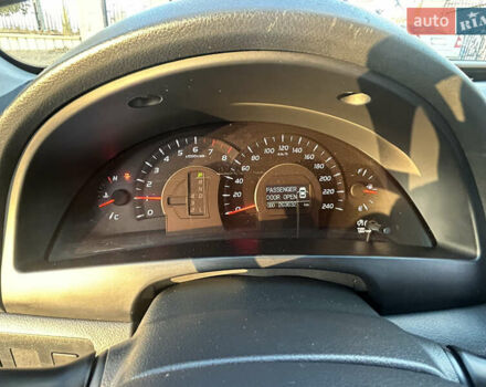 Черный Тойота Камри, объемом двигателя 2.4 л и пробегом 263 тыс. км за 8500 $, фото 5 на Automoto.ua