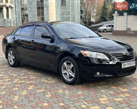 Черный Тойота Камри, объемом двигателя 2.36 л и пробегом 180 тыс. км за 8900 $, фото 1 на Automoto.ua