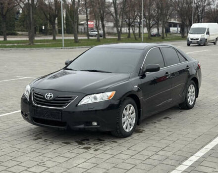 Черный Тойота Камри, объемом двигателя 3.5 л и пробегом 240 тыс. км за 7200 $, фото 1 на Automoto.ua