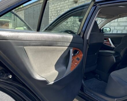 Черный Тойота Камри, объемом двигателя 2.4 л и пробегом 176 тыс. км за 9000 $, фото 10 на Automoto.ua