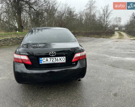 Черный Тойота Камри, объемом двигателя 2.4 л и пробегом 232 тыс. км за 6850 $, фото 5 на Automoto.ua