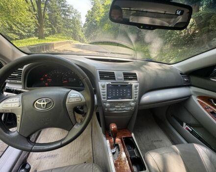 Чорний Тойота Камрі, об'ємом двигуна 3.5 л та пробігом 232 тис. км за 12000 $, фото 4 на Automoto.ua