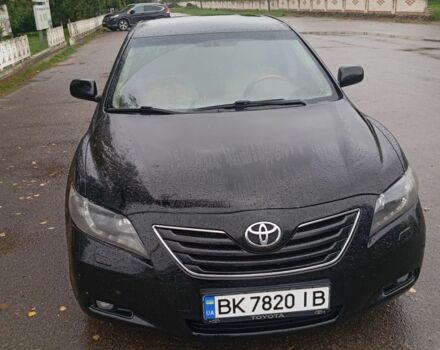 Черный Тойота Камри, объемом двигателя 3.5 л и пробегом 355 тыс. км за 7000 $, фото 5 на Automoto.ua
