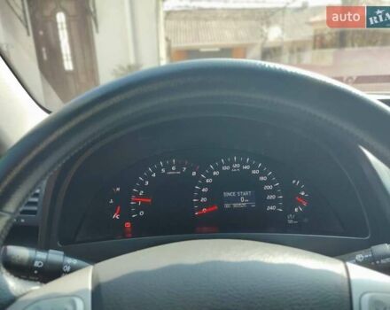 Чорний Тойота Камрі, об'ємом двигуна 2.4 л та пробігом 360 тис. км за 8300 $, фото 7 на Automoto.ua