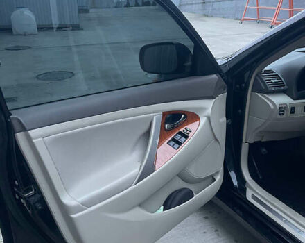 Черный Тойота Камри, объемом двигателя 2.3 л и пробегом 275 тыс. км за 8000 $, фото 13 на Automoto.ua