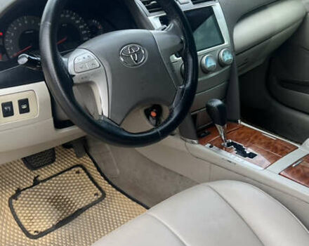 Тойота Камри 2008 в Черкассах на Automoto.ua Черный Тойота Камри, объемом двигателя 2.36 л и пробегом 283 тыс. км за 8199 $, фото 23 на Automoto.ua