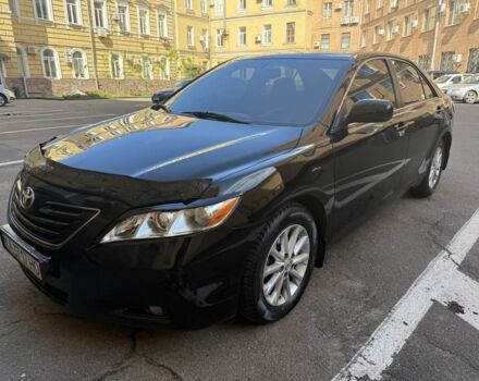 Чорний Тойота Камрі, об'ємом двигуна 2.4 л та пробігом 260 тис. км за 9200 $, фото 1 на Automoto.ua