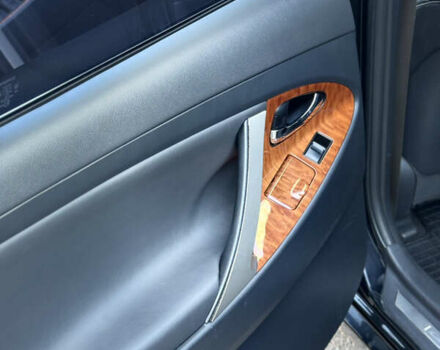 Чорний Тойота Камрі, об'ємом двигуна 3.46 л та пробігом 225 тис. км за 10300 $, фото 29 на Automoto.ua