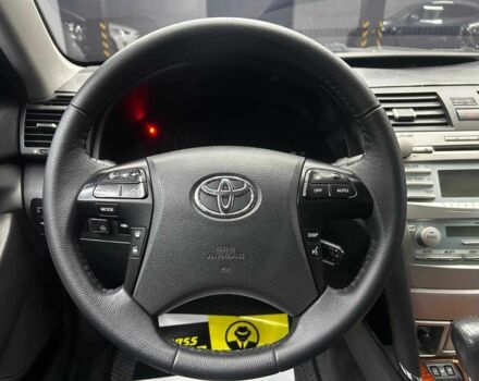 Черный Тойота Камри, объемом двигателя 2.4 л и пробегом 290 тыс. км за 8000 $, фото 13 на Automoto.ua