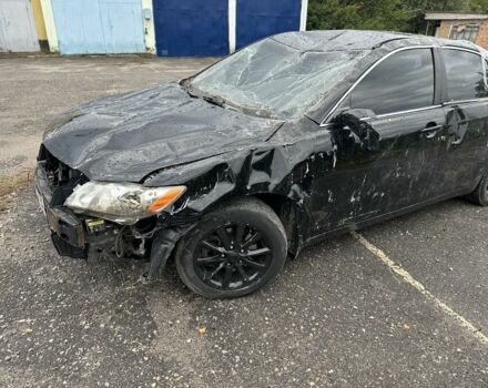 Черный Тойота Камри, объемом двигателя 2.4 л и пробегом 200 тыс. км за 4000 $, фото 2 на Automoto.ua