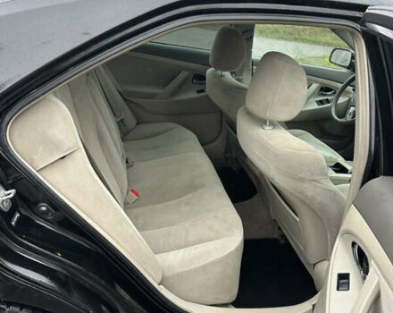 Черный Тойота Камри, объемом двигателя 2.4 л и пробегом 232 тыс. км за 6850 $, фото 14 на Automoto.ua