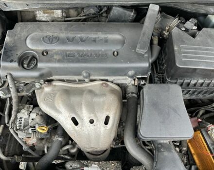 Черный Тойота Камри, объемом двигателя 2.4 л и пробегом 200 тыс. км за 4000 $, фото 7 на Automoto.ua