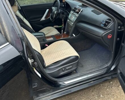 Черный Тойота Камри, объемом двигателя 2.4 л и пробегом 212 тыс. км за 8000 $, фото 5 на Automoto.ua