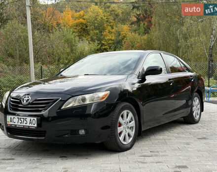 Черный Тойота Камри, объемом двигателя 3.5 л и пробегом 246 тыс. км за 11000 $, фото 5 на Automoto.ua