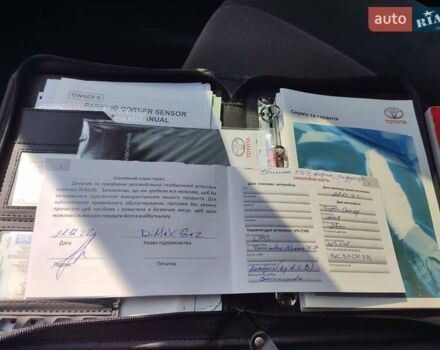 Чорний Тойота Камрі, об'ємом двигуна 2.4 л та пробігом 360 тис. км за 8300 $, фото 9 на Automoto.ua