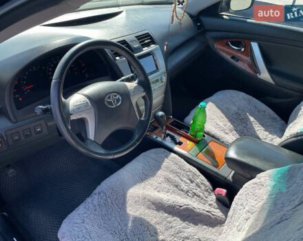 Чорний Тойота Камрі, об'ємом двигуна 2.36 л та пробігом 228 тис. км за 8200 $, фото 15 на Automoto.ua