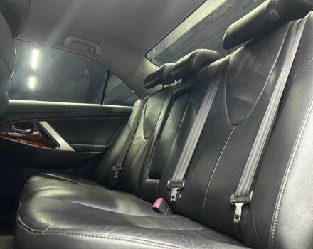 Черный Тойота Камри, объемом двигателя 2.4 л и пробегом 290 тыс. км за 8000 $, фото 17 на Automoto.ua