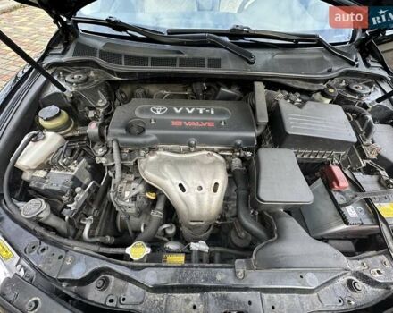 Черный Тойота Камри, объемом двигателя 2.36 л и пробегом 180 тыс. км за 8900 $, фото 58 на Automoto.ua