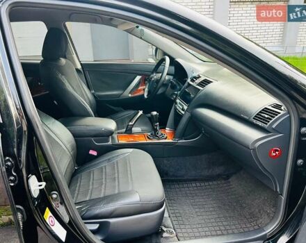 Чорний Тойота Камрі, об'ємом двигуна 2.36 л та пробігом 157 тис. км за 8500 $, фото 10 на Automoto.ua