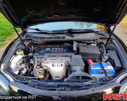 Чорний Тойота Камрі, об'ємом двигуна 2.4 л та пробігом 235 тис. км за 8700 $, фото 5 на Automoto.ua