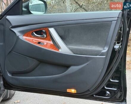 Черный Тойота Камри, объемом двигателя 2.36 л и пробегом 231 тыс. км за 7900 $, фото 34 на Automoto.ua