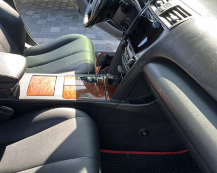 Черный Тойота Камри, объемом двигателя 3.5 л и пробегом 377 тыс. км за 10200 $, фото 60 на Automoto.ua